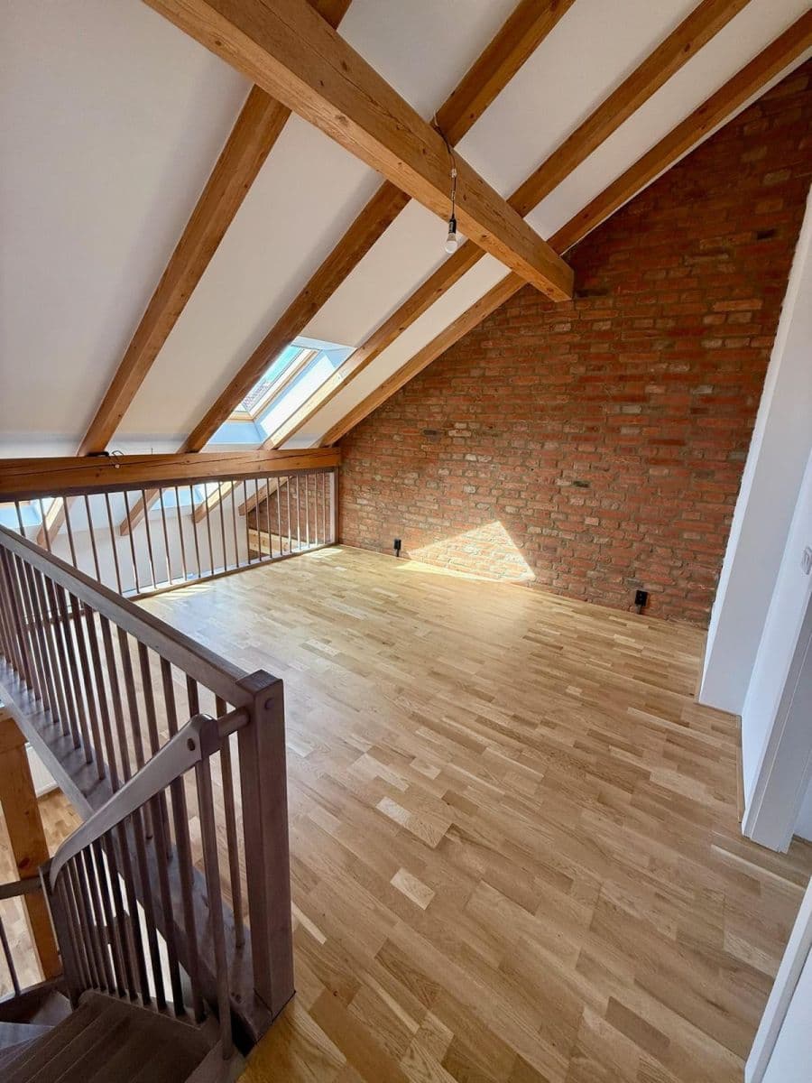 Predaj bytu 3-izbový 82 m², Antonína Uxy, Plzeň, Plzeňský kraj Predaj bytu 3-izbový 82 m², Antonína Uxy, Plzeň, Plzeňský kraj