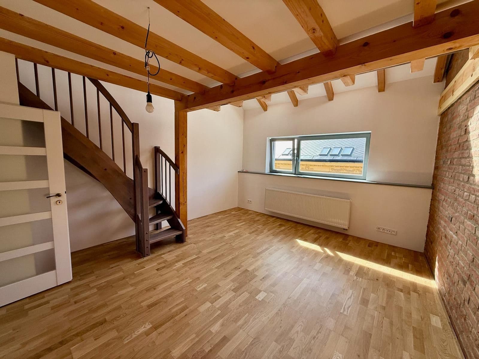 Predaj bytu 3-izbový 82 m², Antonína Uxy, Plzeň, Plzeňský kraj Predaj bytu 3-izbový 82 m², Antonína Uxy, Plzeň, Plzeňský kraj