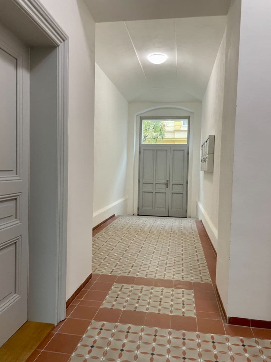 Predaj bytu 3-izbový 82 m², Antonína Uxy, Plzeň, Plzeňský kraj Predaj bytu 3-izbový 82 m², Antonína Uxy, Plzeň, Plzeňský kraj