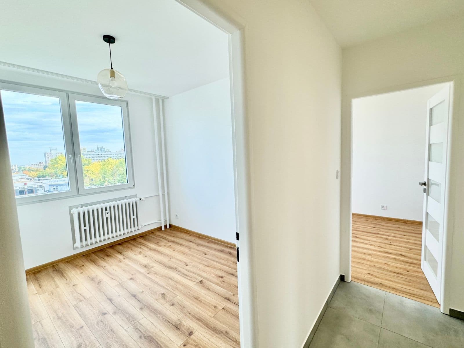 Prenájom bytu 3-izbový 68 m², Frýdlantská, Praha, Praha Prenájom bytu 3-izbový 68 m², Frýdlantská, Praha, Praha
