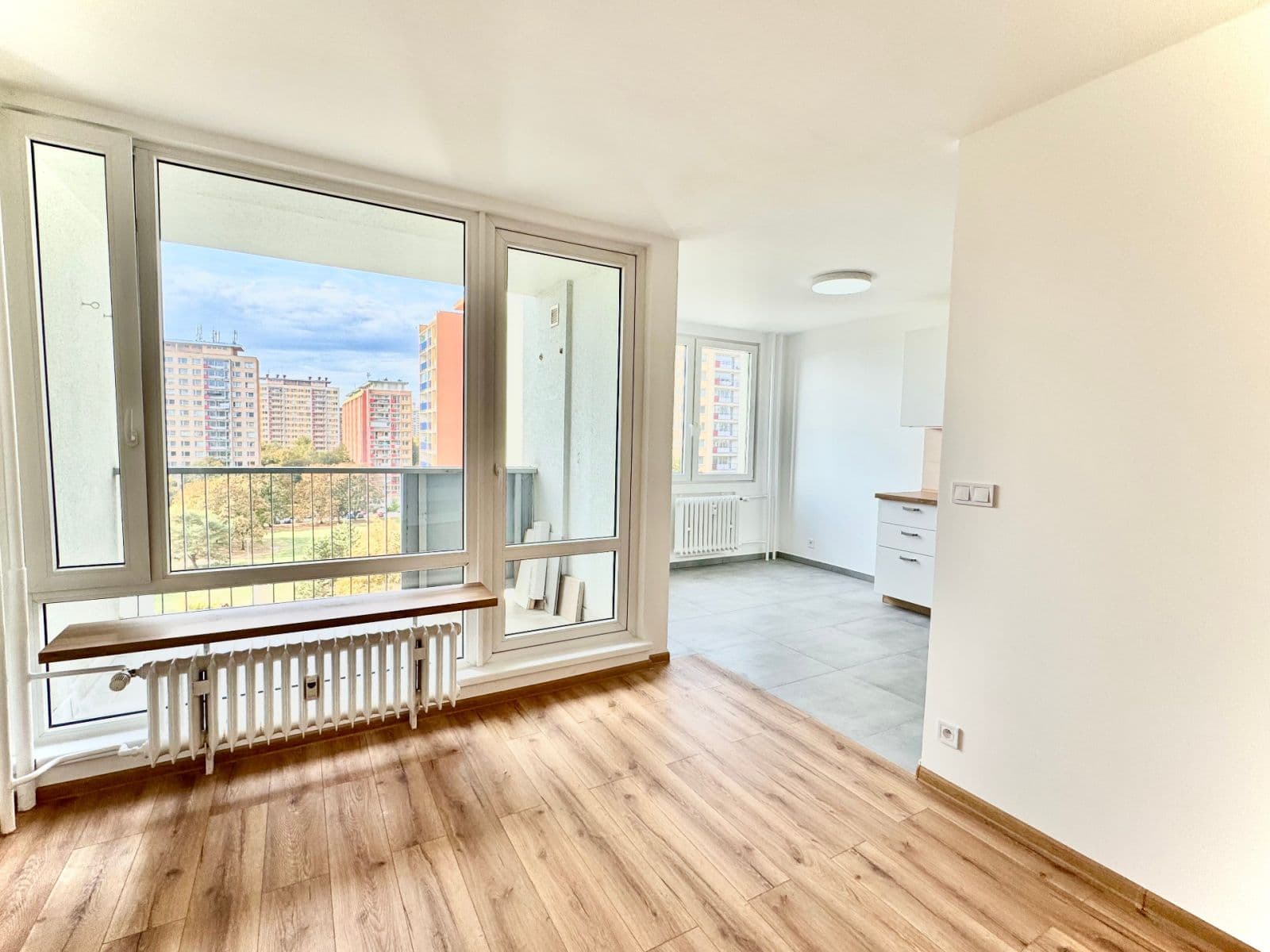 Prenájom bytu 3-izbový 68 m², Frýdlantská, Praha, Praha Prenájom bytu 3-izbový 68 m², Frýdlantská, Praha, Praha
