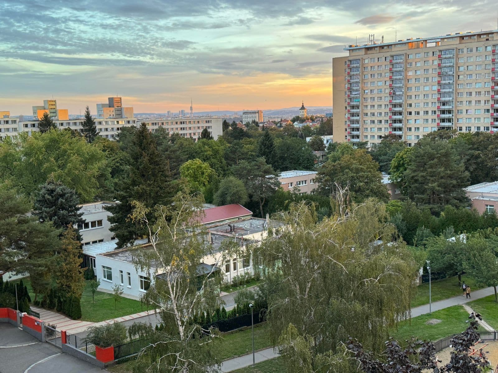 Prenájom bytu 3-izbový 68 m², Frýdlantská, Praha, Praha Prenájom bytu 3-izbový 68 m², Frýdlantská, Praha, Praha