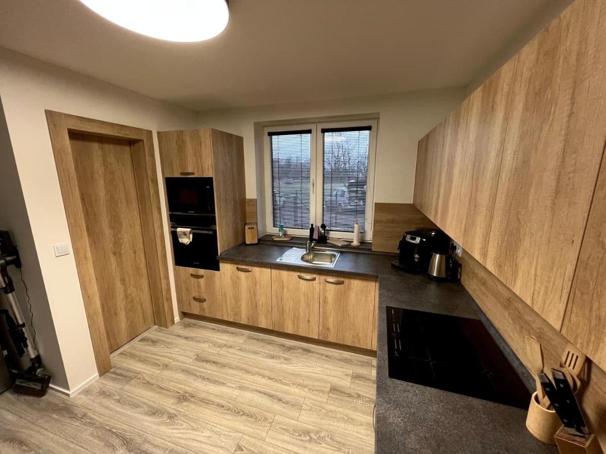 Prenájom domu 92 m², pozemok 403 m², Boženy Němcové, Česká Lípa, Liberecký kraj Prenájom domu 92 m², pozemok 403 m², Boženy Němcové, Česká Lípa, Liberecký kraj