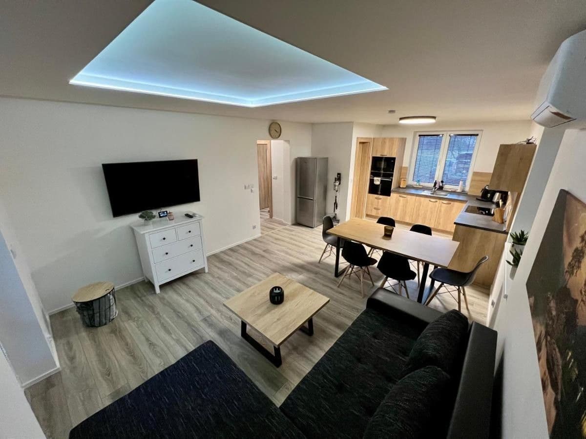 Prenájom domu 92 m², pozemok 403 m², Boženy Němcové, Česká Lípa, Liberecký kraj Prenájom domu 92 m², pozemok 403 m², Boženy Němcové, Česká Lípa, Liberecký kraj