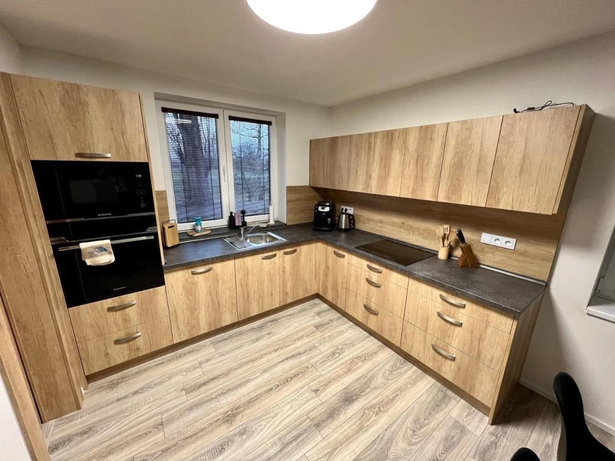 Prenájom domu 92 m², pozemok 403 m², Boženy Němcové, Česká Lípa, Liberecký kraj Prenájom domu 92 m², pozemok 403 m², Boženy Němcové, Česká Lípa, Liberecký kraj
