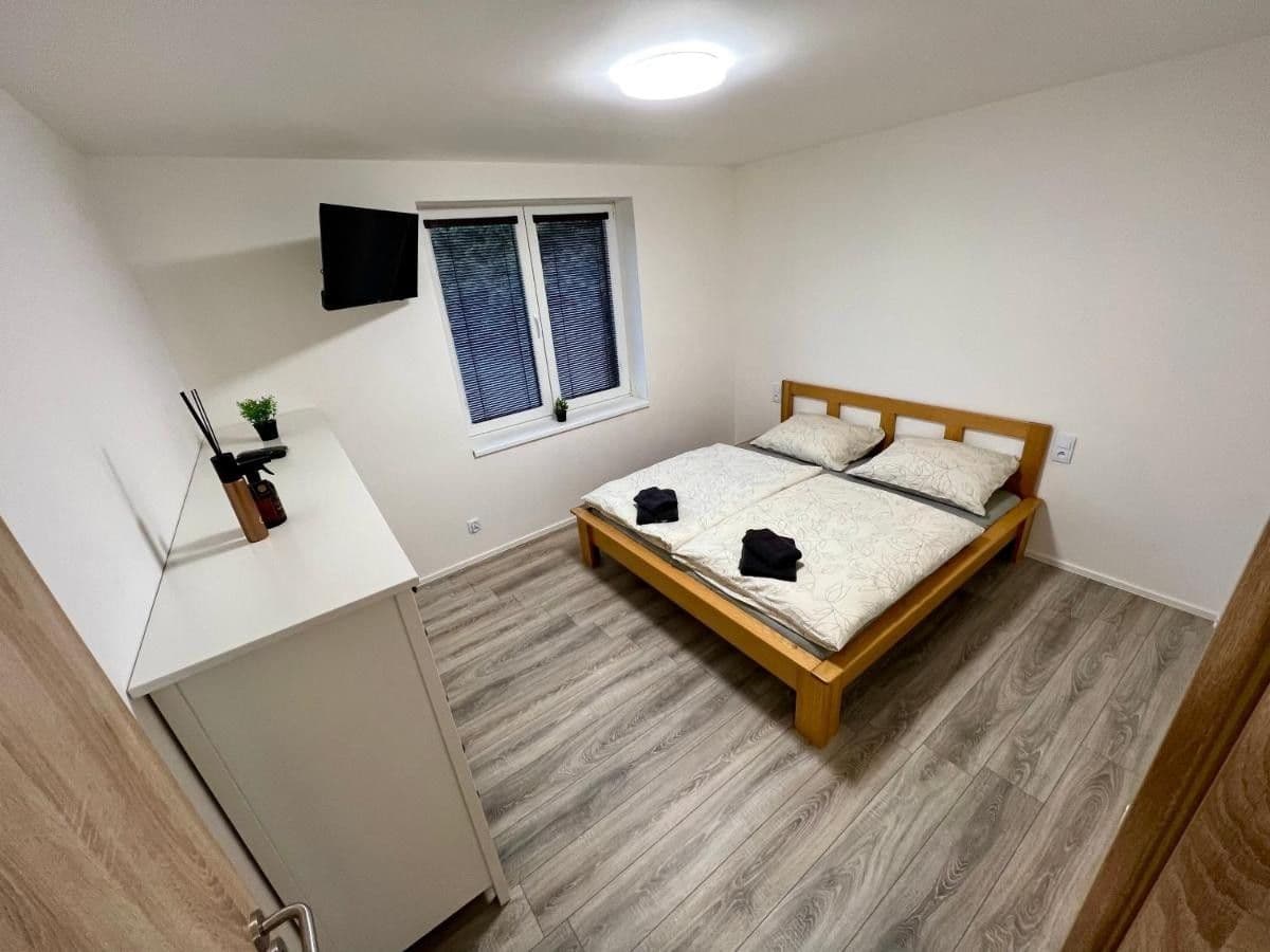 Prenájom domu 92 m², pozemok 403 m², Boženy Němcové, Česká Lípa, Liberecký kraj Prenájom domu 92 m², pozemok 403 m², Boženy Němcové, Česká Lípa, Liberecký kraj