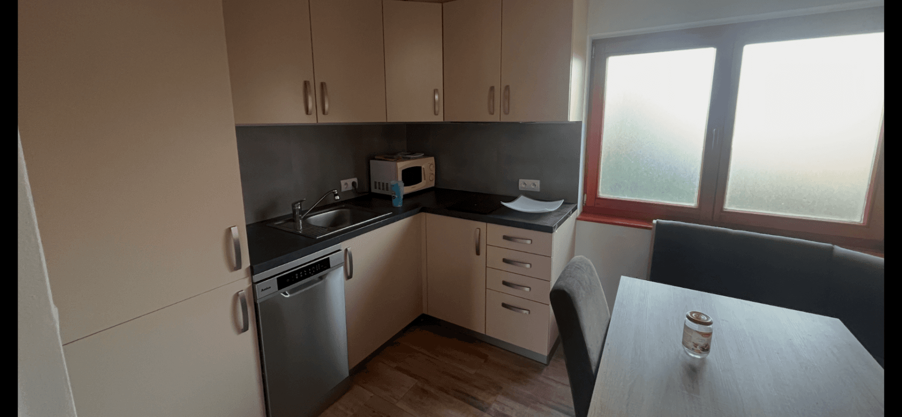 Prenájom bytu 2-izbový 66 m², Hlavní, Psáry, Středočeský kraj Prenájom bytu 2-izbový 66 m², Hlavní, Psáry, Středočeský kraj