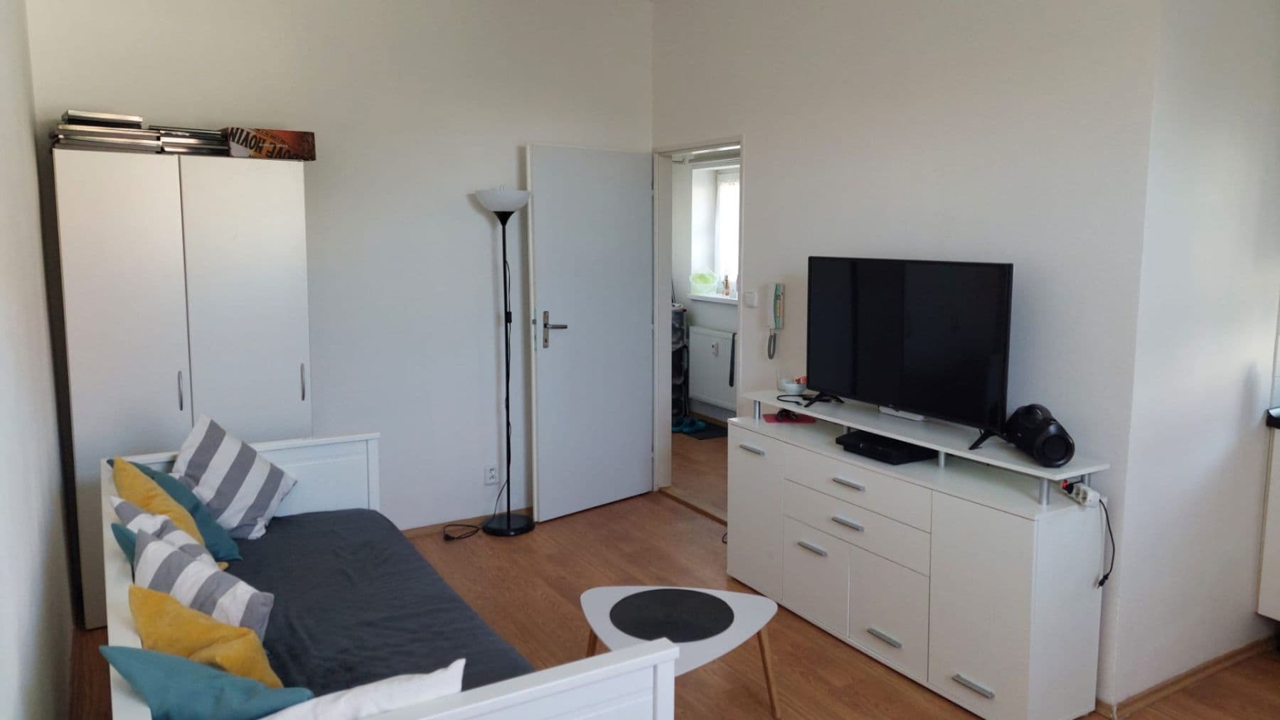 Prenájom bytu 1-izbový 23 m², U Zahradního města, Praha, Praha Prenájom bytu 1-izbový 23 m², U Zahradního města, Praha, Praha