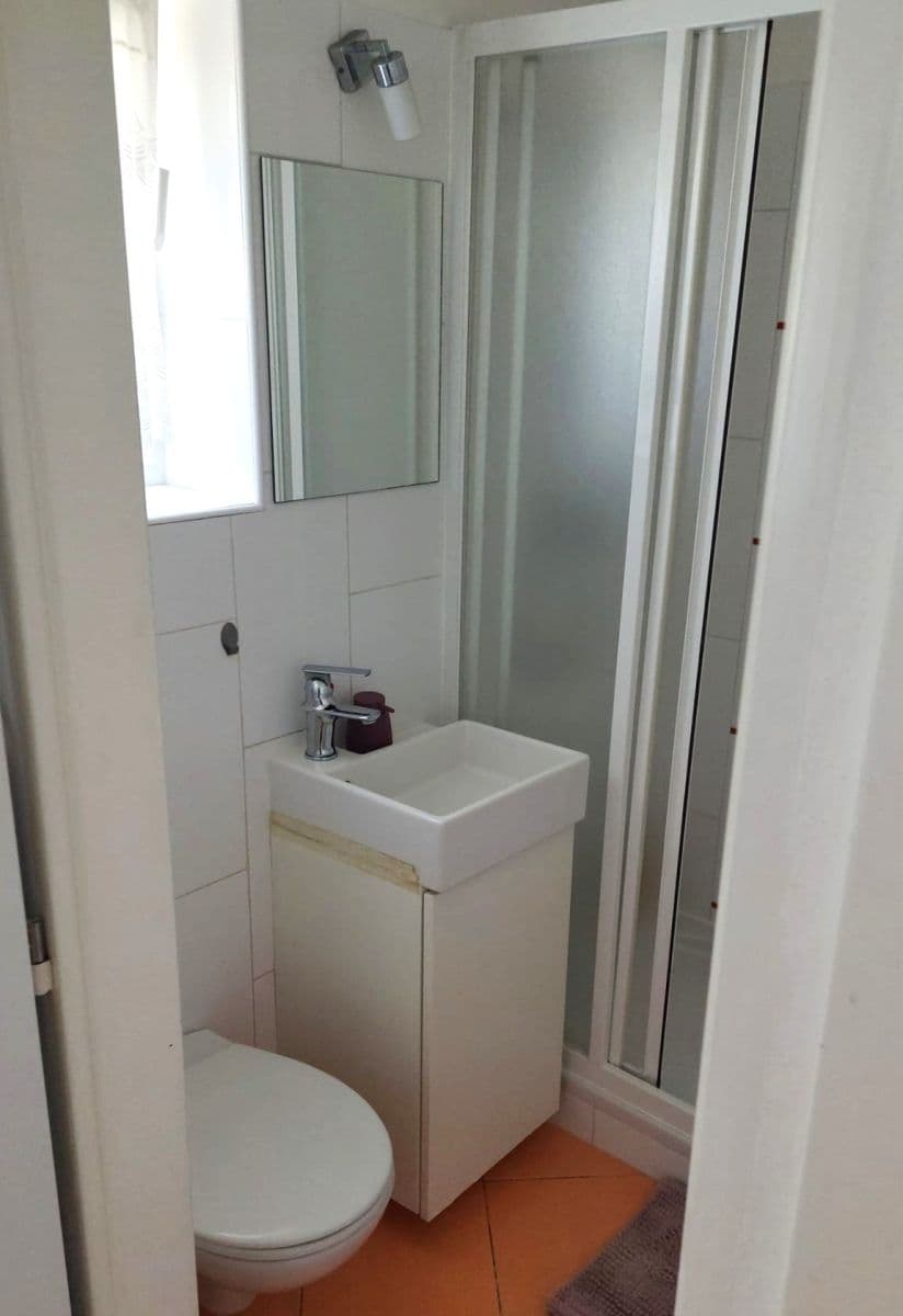Prenájom bytu 1-izbový 23 m², U Zahradního města, Praha, Praha Prenájom bytu 1-izbový 23 m², U Zahradního města, Praha, Praha