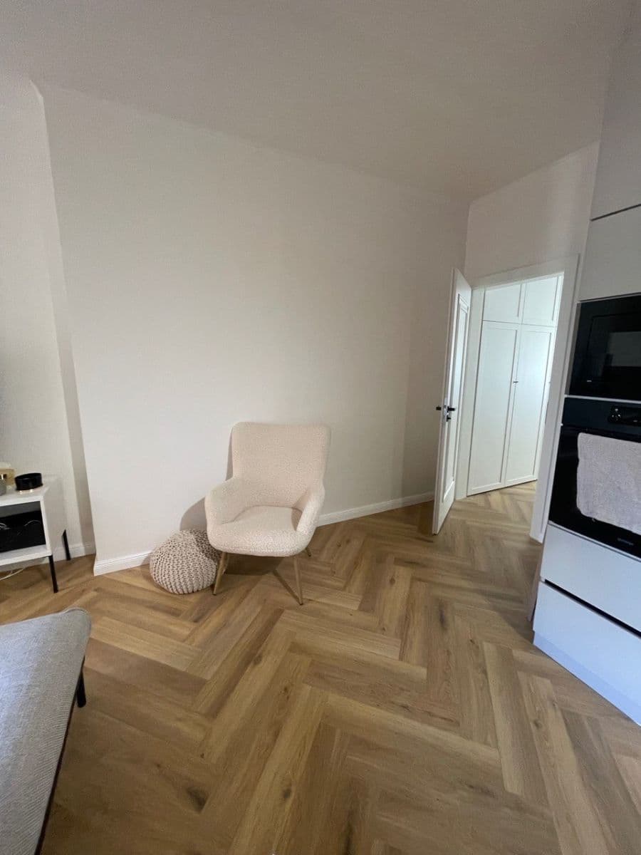 Prenájom bytu 2-izbový 54 m², Na Zámyšli, Praha, Praha Prenájom bytu 2-izbový 54 m², Na Zámyšli, Praha, Praha