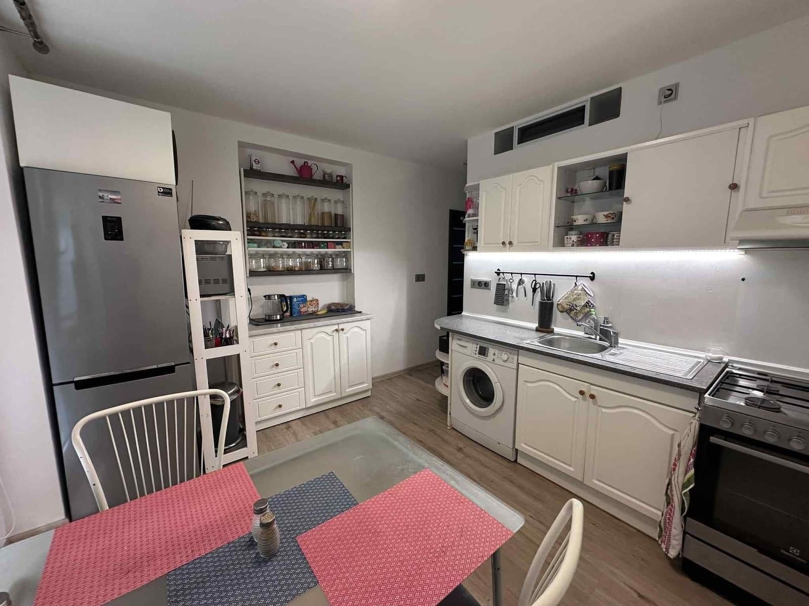 Prenájom bytu 2-izbový 61 m², Bochořákova, Brno, Jihomoravský kraj Prenájom bytu 2-izbový 61 m², Bochořákova, Brno, Jihomoravský kraj
