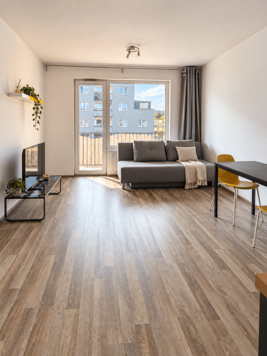 Prenájom bytu 1-izbový 27 m², Strnadových, Praha, Praha Prenájom bytu 1-izbový 27 m², Strnadových, Praha, Praha