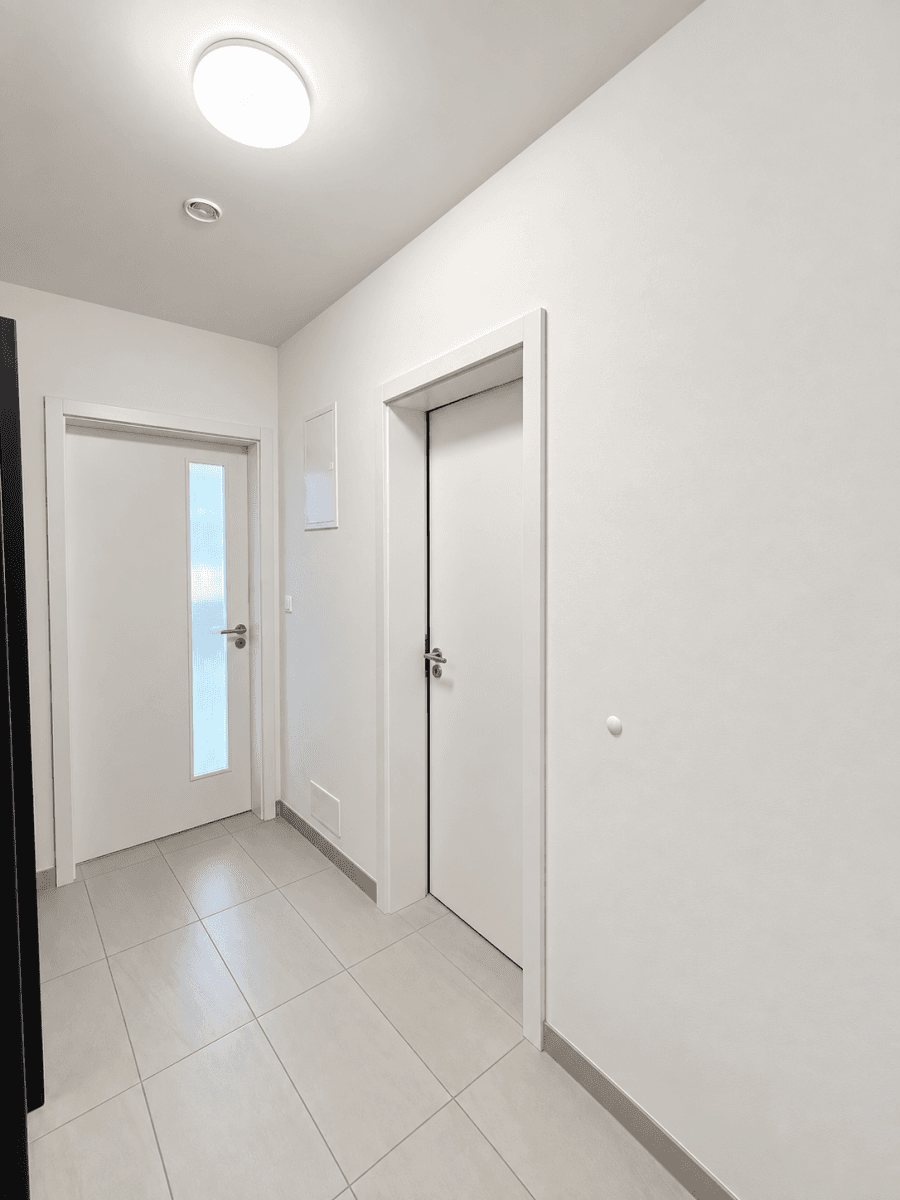 Prenájom bytu 1-izbový 27 m², Strnadových, Praha, Praha Prenájom bytu 1-izbový 27 m², Strnadových, Praha, Praha