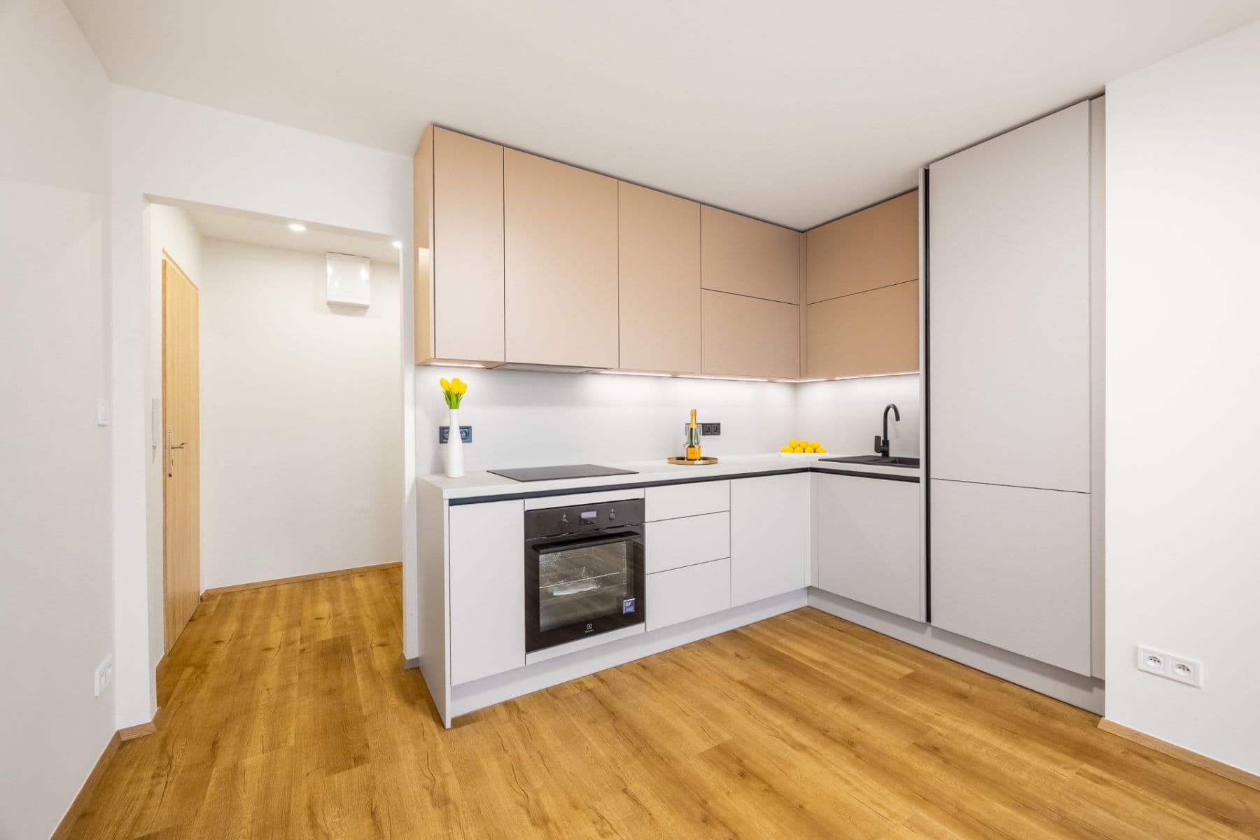 Predaj bytu 2-izbový 55 m², Petýrkova, Praha, Praha Predaj bytu 2-izbový 55 m², Petýrkova, Praha, Praha