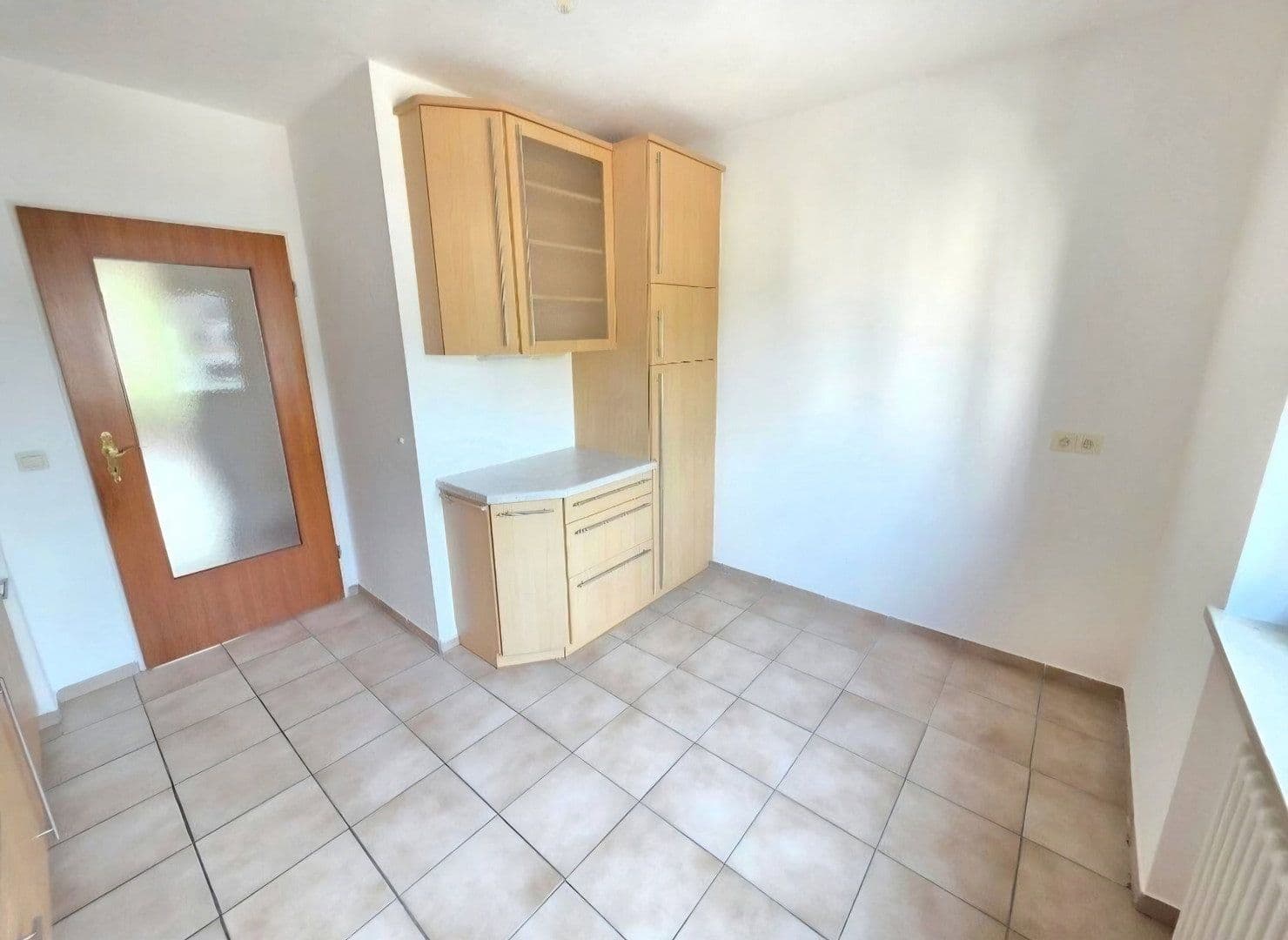 Prenájom bytu 3-izbový 78 m², Sägemattstraße 22, Lörrach, Bádensko-Wurttembersko Prenájom bytu 3-izbový 78 m², Sägemattstraße 22, Lörrach, Bádensko-Wurttembersko