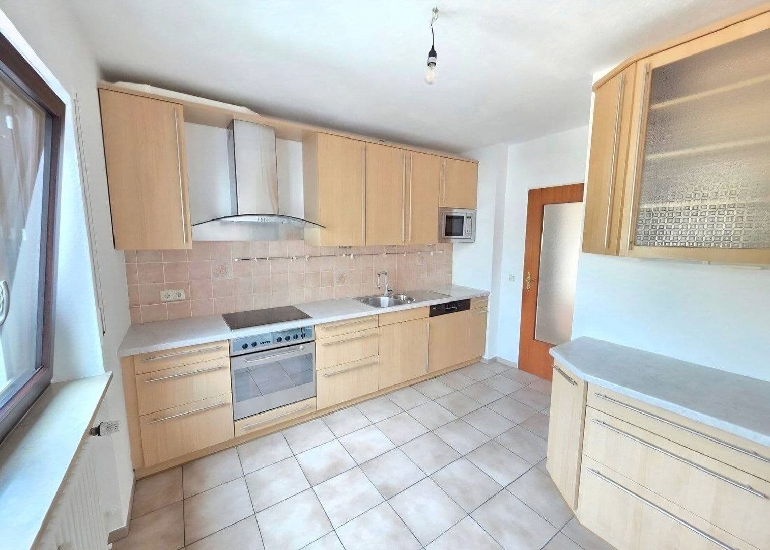 Prenájom bytu 3-izbový 78 m², Sägemattstraße 22, Lörrach, Bádensko-Wurttembersko Prenájom bytu 3-izbový 78 m², Sägemattstraße 22, Lörrach, Bádensko-Wurttembersko
