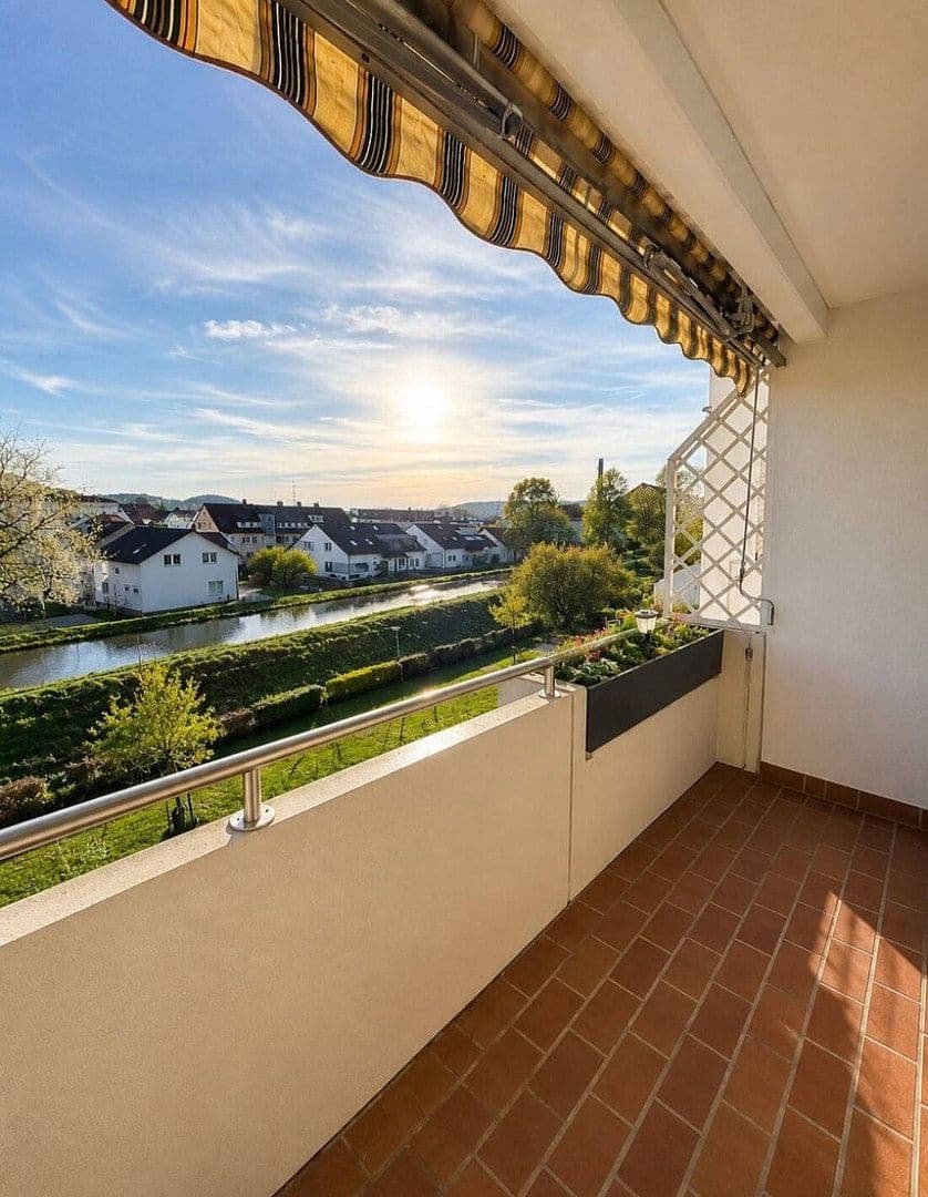 Prenájom bytu 3-izbový 78 m², Sägemattstraße 22, Lörrach, Bádensko-Wurttembersko Prenájom bytu 3-izbový 78 m², Sägemattstraße 22, Lörrach, Bádensko-Wurttembersko