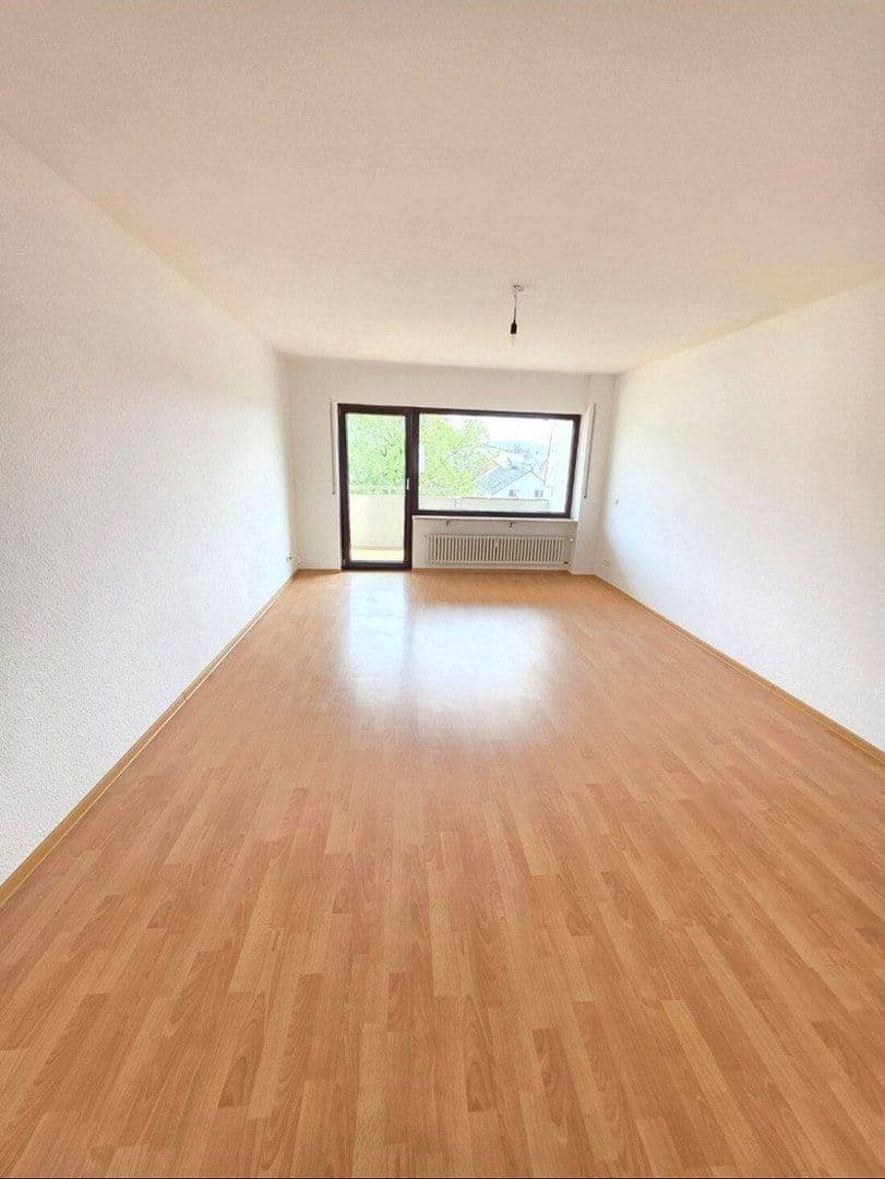 Prenájom bytu 3-izbový 78 m², Sägemattstraße 22, Lörrach, Bádensko-Wurttembersko Prenájom bytu 3-izbový 78 m², Sägemattstraße 22, Lörrach, Bádensko-Wurttembersko