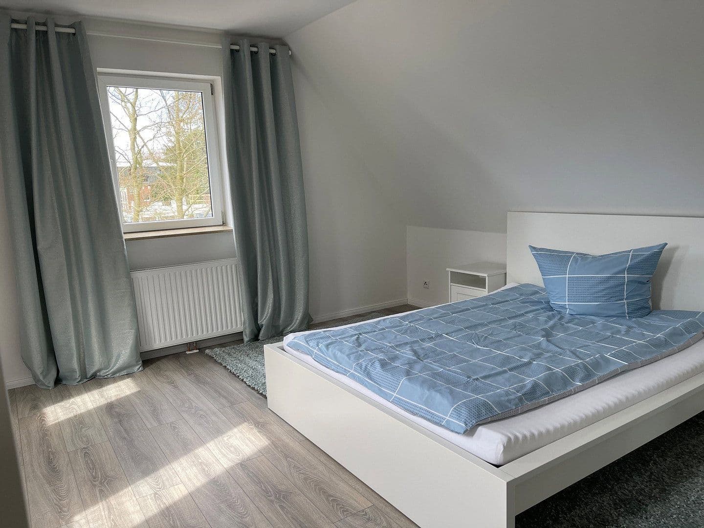Prenájom bytu 2-izbový 65 m², Hamburg, Hamburg Prenájom bytu 2-izbový 65 m², Hamburg, Hamburg
