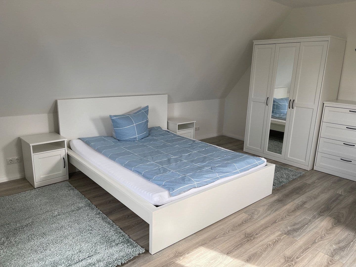 Prenájom bytu 2-izbový 65 m², Hamburg, Hamburg Prenájom bytu 2-izbový 65 m², Hamburg, Hamburg