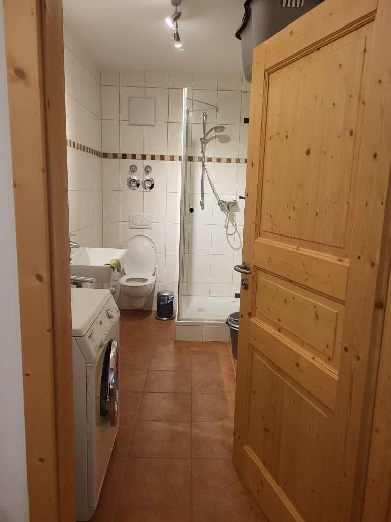 Prenájom bytu 5-izbový 280 m², Oberhausen, Bavorsko Prenájom bytu 5-izbový 280 m², Oberhausen, Bavorsko