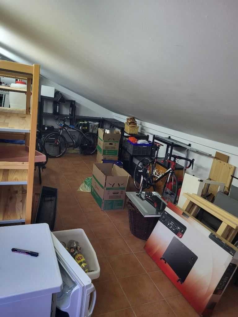 Prenájom bytu 5-izbový 280 m², Oberhausen, Bavorsko Prenájom bytu 5-izbový 280 m², Oberhausen, Bavorsko