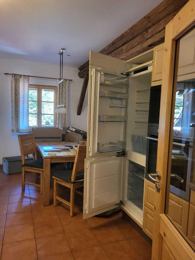 Prenájom bytu 5-izbový 280 m², Oberhausen, Bavorsko Prenájom bytu 5-izbový 280 m², Oberhausen, Bavorsko