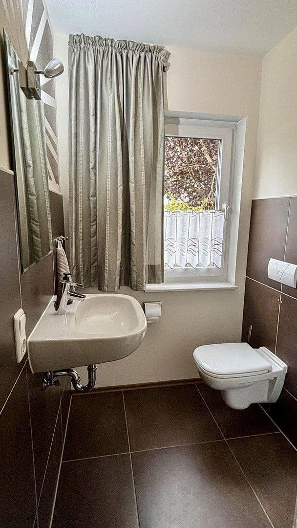 Predaj domu 128 m², pozemok 577 m², Ansbach, Bavorsko Predaj domu 128 m², pozemok 577 m², Ansbach, Bavorsko