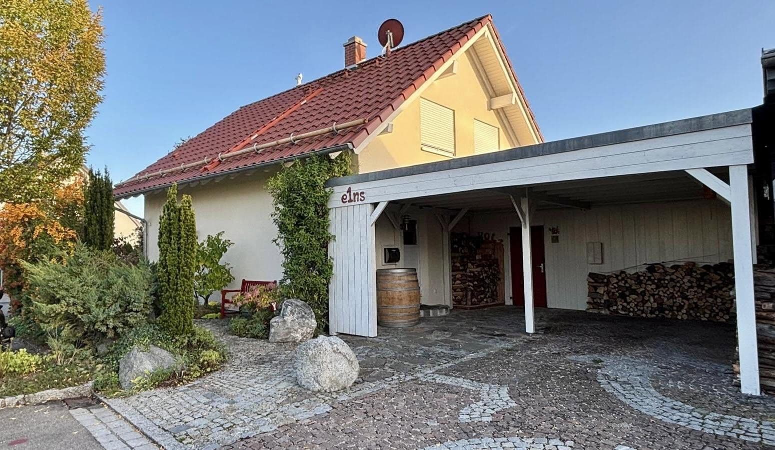 Predaj domu 128 m², pozemok 577 m², Ansbach, Bavorsko Predaj domu 128 m², pozemok 577 m², Ansbach, Bavorsko
