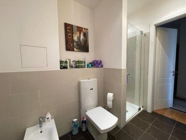 Predaj bytu 3-izbový 120 m², Berlin, Berlín Predaj bytu 3-izbový 120 m², Berlin, Berlín