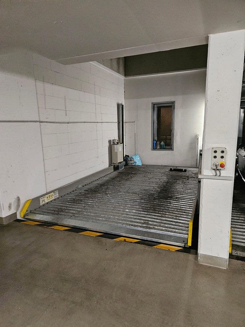 Predaj bytu 3-izbový 120 m², Berlin, Berlín Predaj bytu 3-izbový 120 m², Berlin, Berlín