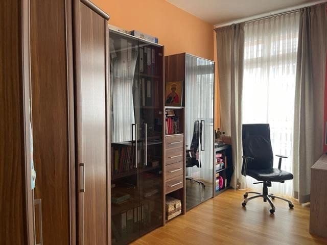 Predaj bytu 3-izbový 120 m², Berlin, Berlín Predaj bytu 3-izbový 120 m², Berlin, Berlín