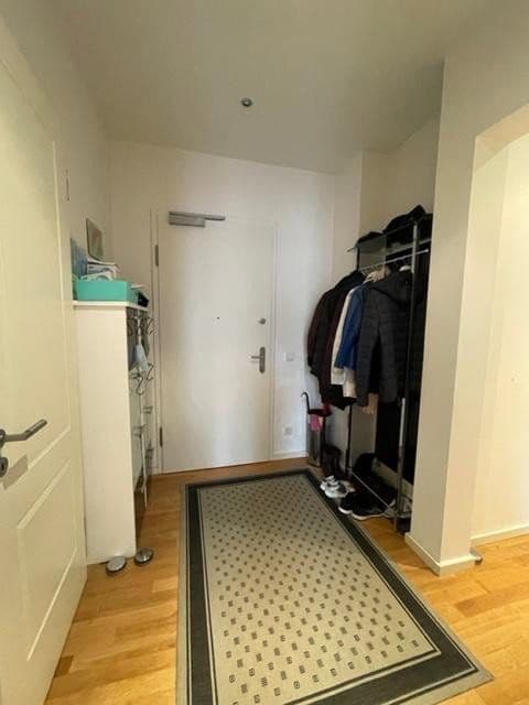 Predaj bytu 3-izbový 120 m², Berlin, Berlín Predaj bytu 3-izbový 120 m², Berlin, Berlín