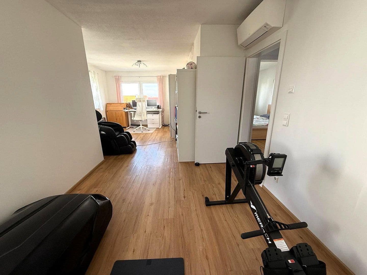 Predaj domu 193 m², pozemok 445 m², Kuppenheim, Bádensko-Wurttembersko Predaj domu 193 m², pozemok 445 m², Kuppenheim, Bádensko-Wurttembersko