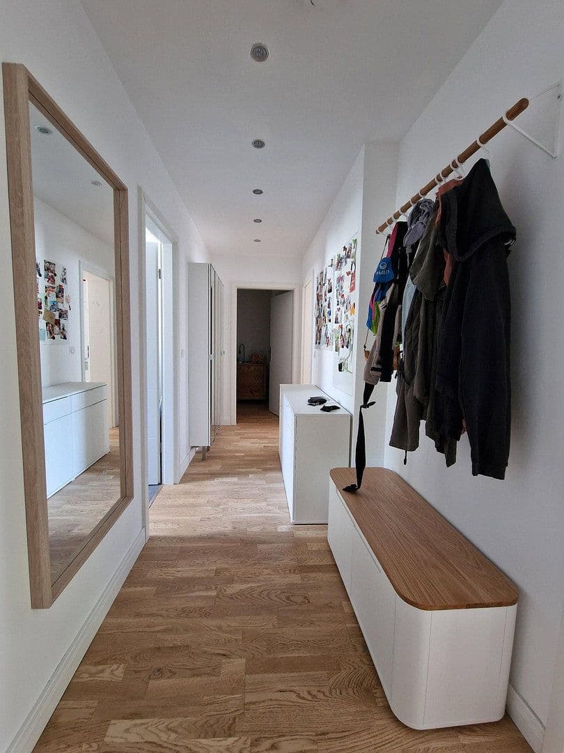 Predaj bytu 3-izbový 80 m², Berlin, Berlín Predaj bytu 3-izbový 80 m², Berlin, Berlín