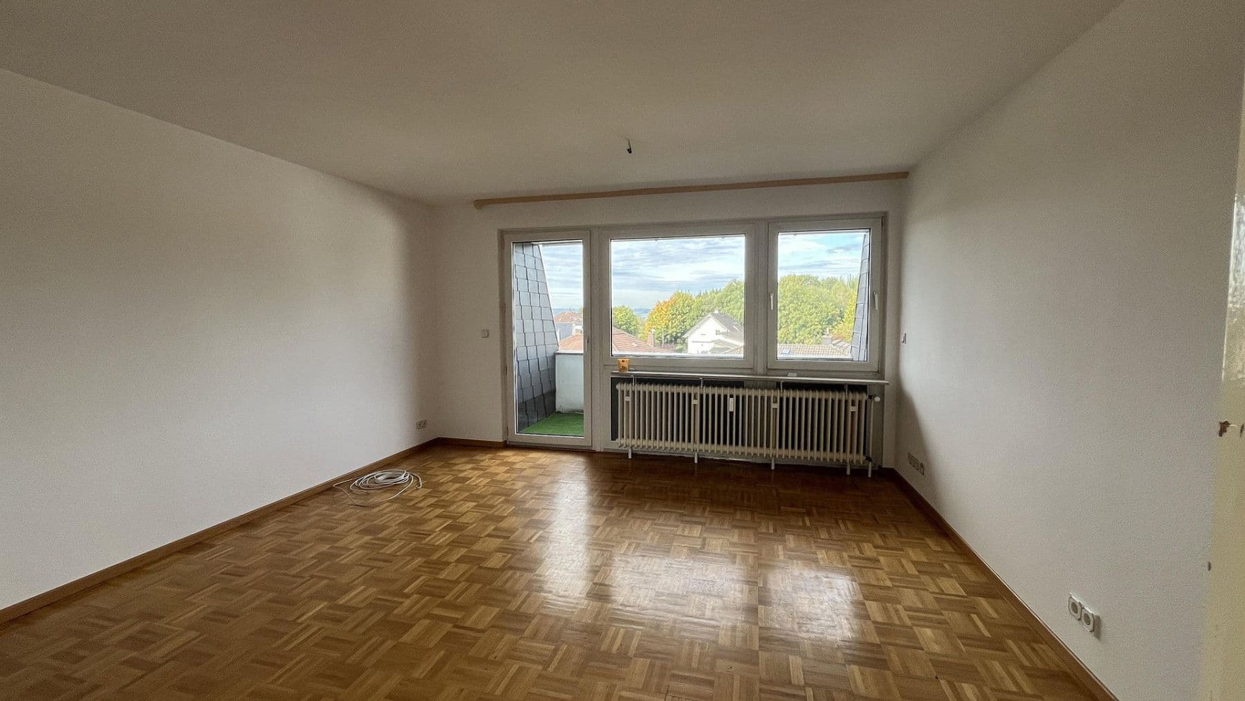 Prenájom bytu 3-izbový 70 m², Großseifen, Porýnie-Falcko Prenájom bytu 3-izbový 70 m², Großseifen, Porýnie-Falcko