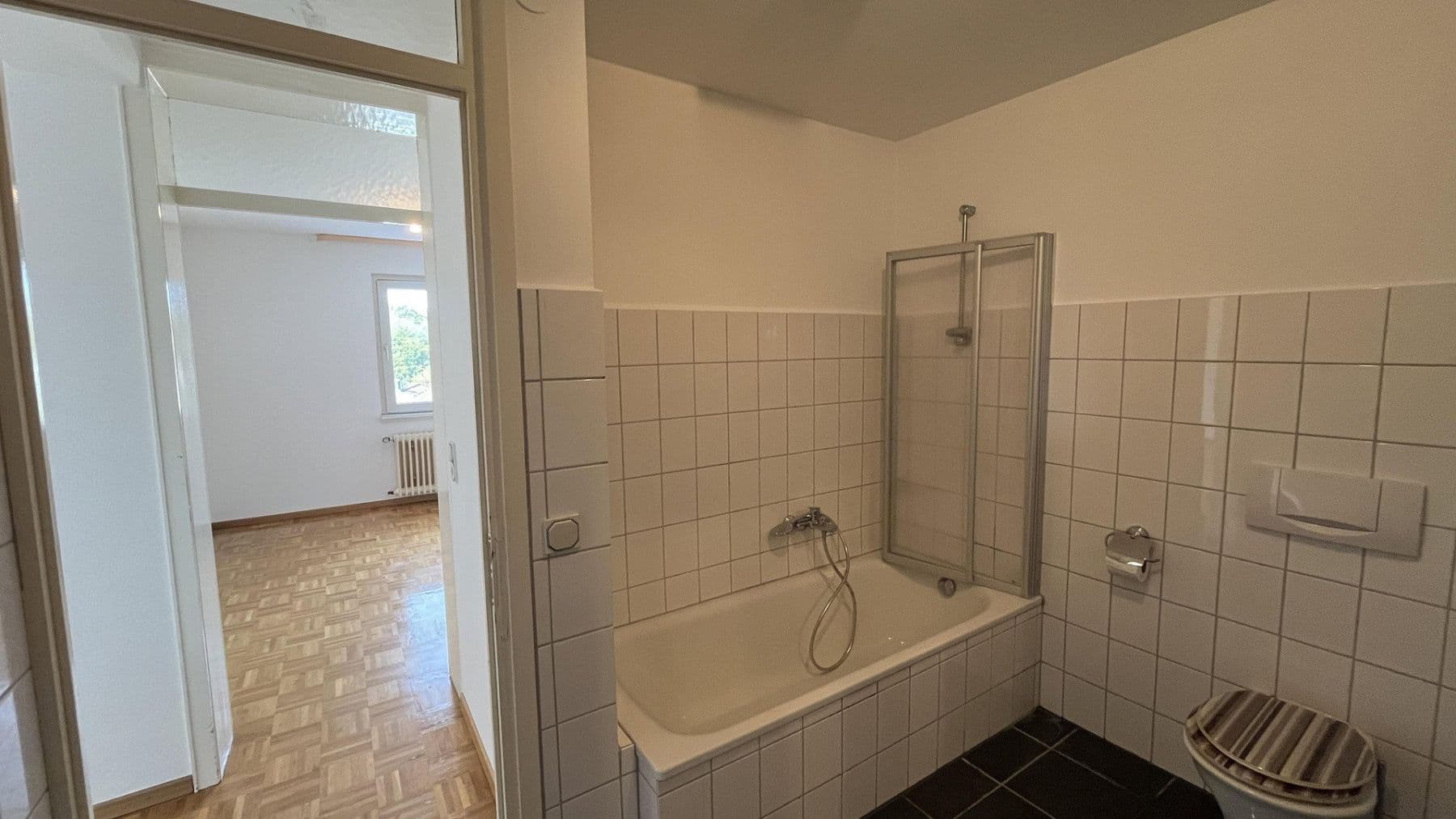 Prenájom bytu 3-izbový 70 m², Großseifen, Porýnie-Falcko Prenájom bytu 3-izbový 70 m², Großseifen, Porýnie-Falcko