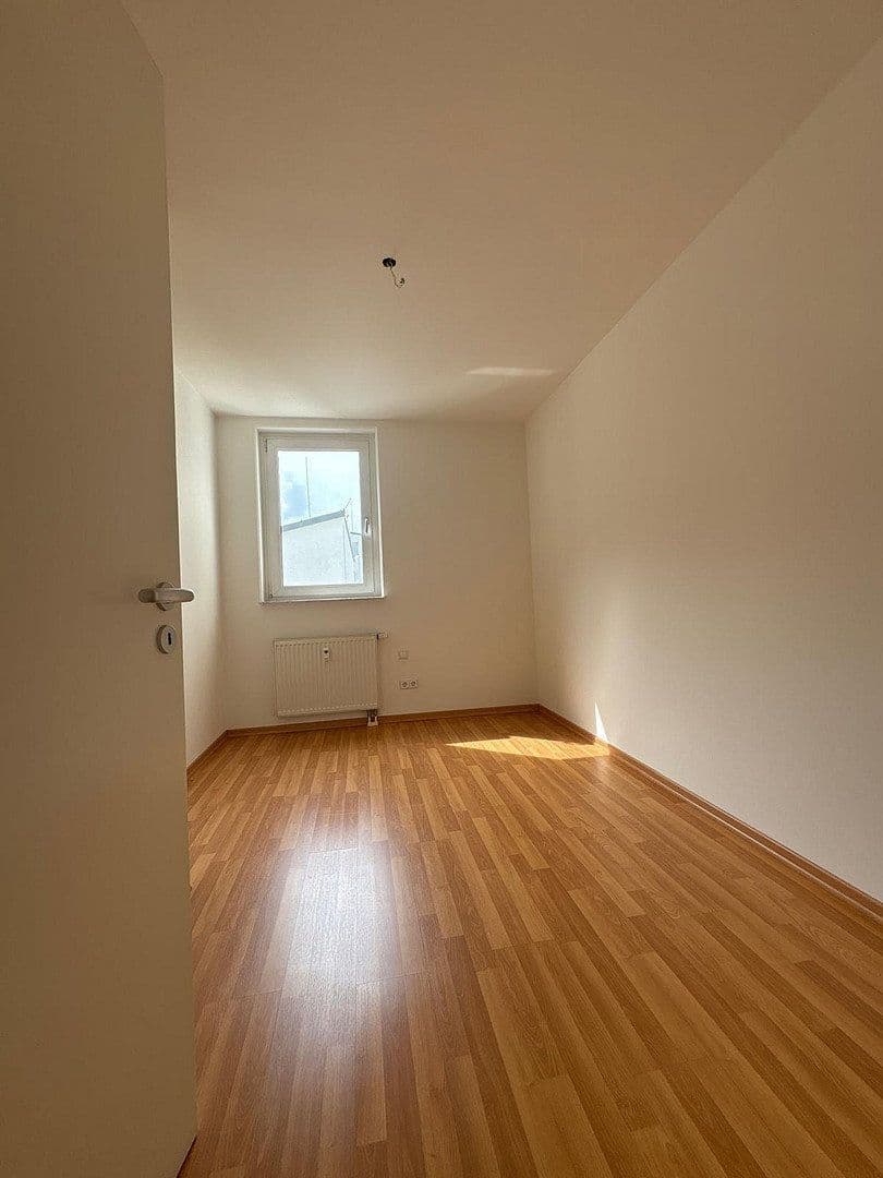 Prenájom bytu 2-izbový 38 m², Stuttgarter Allee 41, Leipzig, Sasko Prenájom bytu 2-izbový 38 m², Stuttgarter Allee 41, Leipzig, Sasko