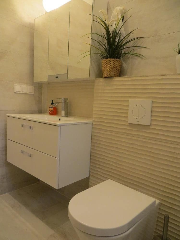 Predaj bytu 4-izbový 72 m², Berlin, Berlín Predaj bytu 4-izbový 72 m², Berlin, Berlín