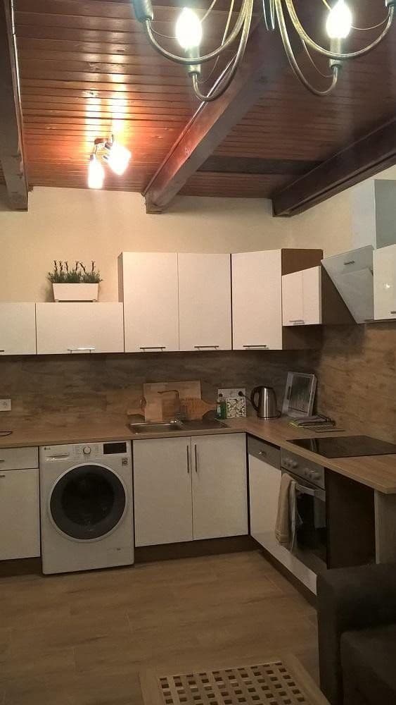 Predaj bytu 4-izbový 72 m², Berlin, Berlín Predaj bytu 4-izbový 72 m², Berlin, Berlín