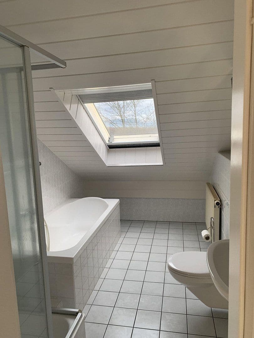 Prenájom bytu 3-izbový 82 m², Hungen, Hesensko Prenájom bytu 3-izbový 82 m², Hungen, Hesensko