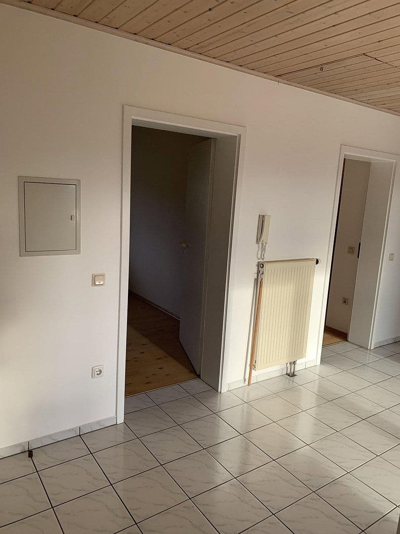 Prenájom bytu 3-izbový 82 m², Hungen, Hesensko Prenájom bytu 3-izbový 82 m², Hungen, Hesensko