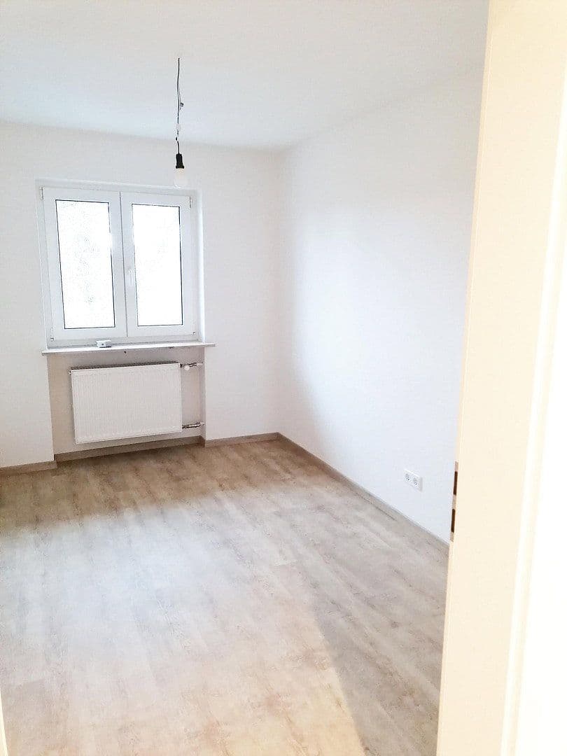 Predaj domu 300 m², pozemok 627 m², Mühlgarten 6, Bayern - Erlangen, Bavorsko Predaj domu 300 m², pozemok 627 m², Mühlgarten 6, Bayern - Erlangen, Bavorsko