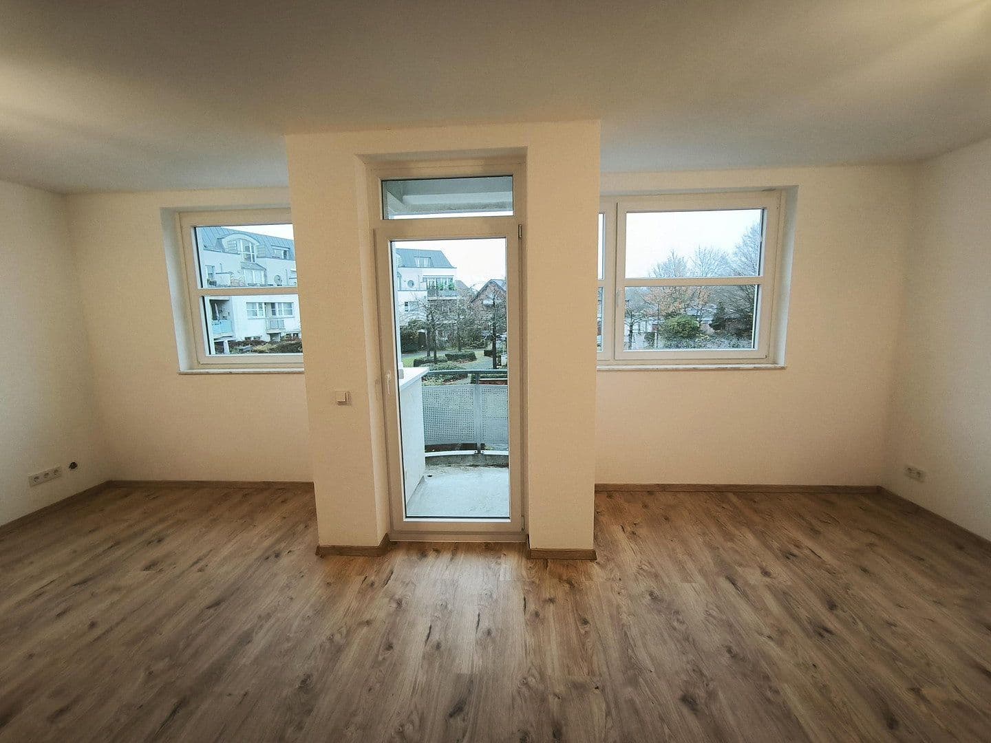 Prenájom bytu 1-izbový 39 m², Neuss, Severné Porýnie - Westfálsko Prenájom bytu 1-izbový 39 m², Neuss, Severné Porýnie - Westfálsko