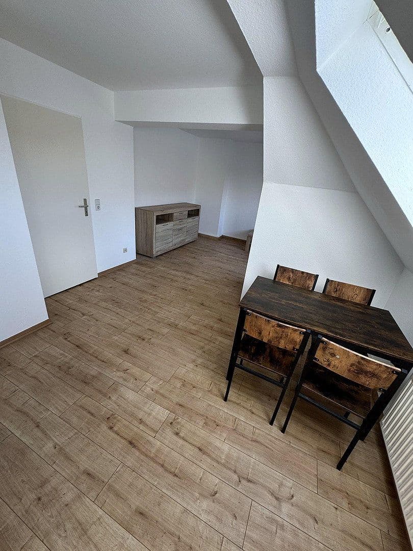 Prenájom bytu 2-izbový 50 m², Karl-Bücher-Straße 18, Leipzig, Sasko Prenájom bytu 2-izbový 50 m², Karl-Bücher-Straße 18, Leipzig, Sasko