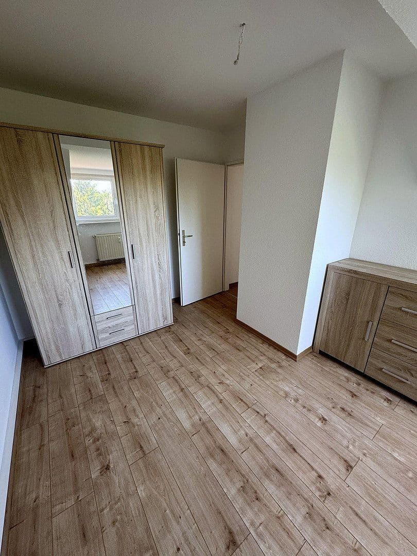 Prenájom bytu 2-izbový 50 m², Karl-Bücher-Straße 18, Leipzig, Sasko Prenájom bytu 2-izbový 50 m², Karl-Bücher-Straße 18, Leipzig, Sasko