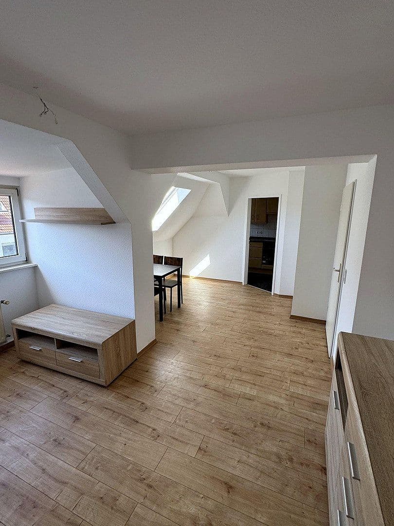 Prenájom bytu 2-izbový 50 m², Karl-Bücher-Straße 18, Leipzig, Sasko Prenájom bytu 2-izbový 50 m², Karl-Bücher-Straße 18, Leipzig, Sasko