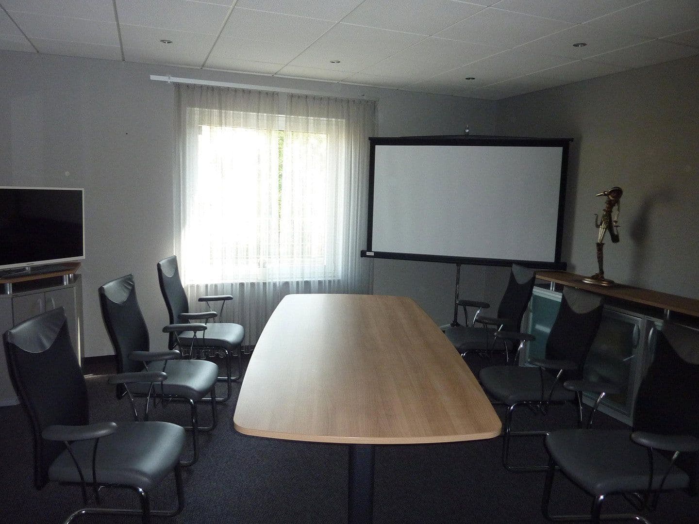 Prenájom kancelárie 191 m², Oberhausen, Severné Porýnie - Westfálsko Prenájom kancelárie 191 m², Oberhausen, Severné Porýnie - Westfálsko