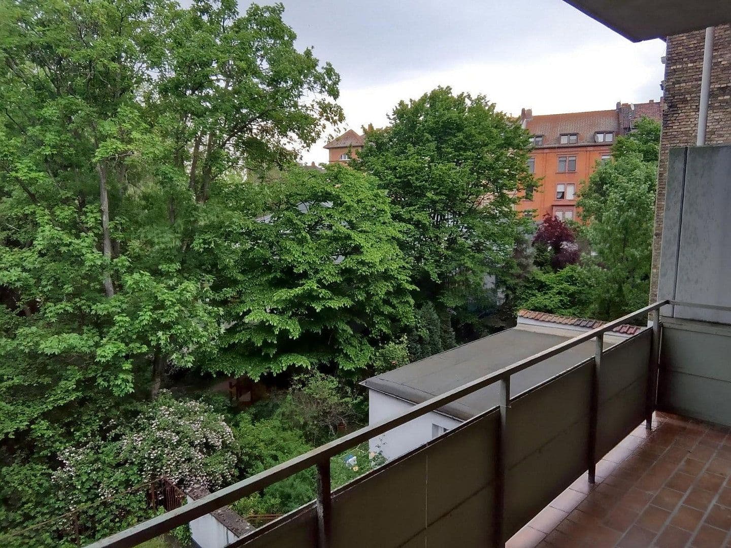 Prenájom bytu 2-izbový 45 m², Ludwigshafen, Porýnie-Falcko Prenájom bytu 2-izbový 45 m², Ludwigshafen, Porýnie-Falcko