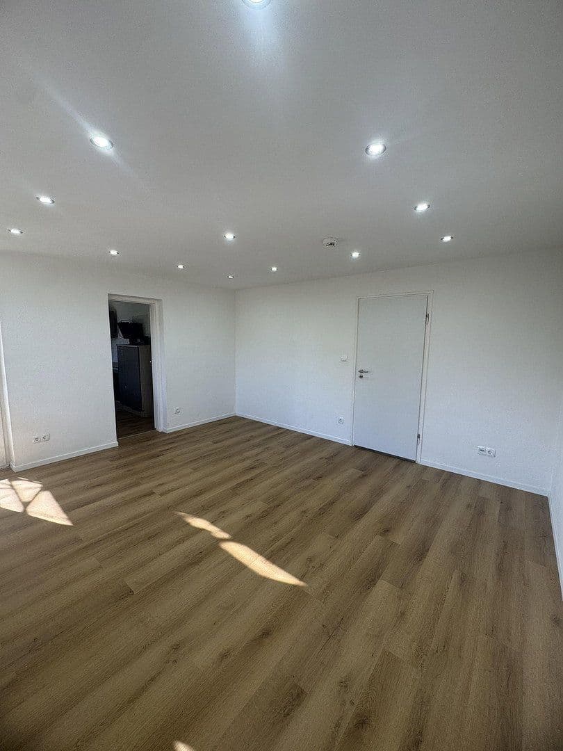 Prenájom bytu 2-izbový 60 m², Deschingerstr. 16, Ingolstadt, Bavorsko Prenájom bytu 2-izbový 60 m², Deschingerstr. 16, Ingolstadt, Bavorsko